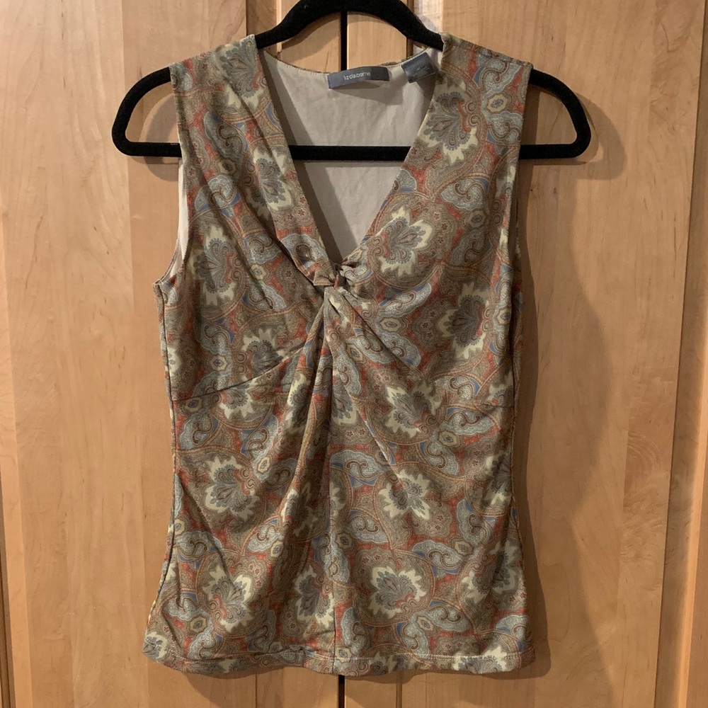 Paisley top with a twist